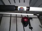 17.50 Zebco 606 Red Spincast Rod And Reel Salt Water Or Fresh Expand