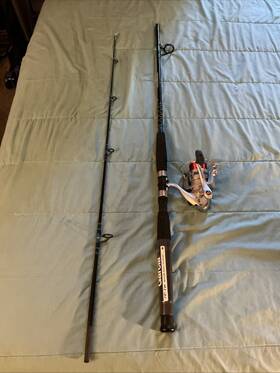 1565141 Abu Garcia Reel And Fishing Rod Revo X Spinning Combo 7ft Pole Medium
