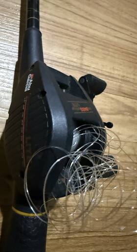Abu Garcia 912388 Comet 300 Spincast Combo 6ft Medium Light 3.8 1 6-10 Lb