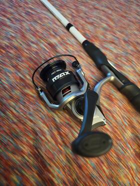 Amaxps70-5 Abu Garcia Max Pro Spinning Rod And Reel Combo 7ft Fast Medium 3/16-5/8oz 6-12lb