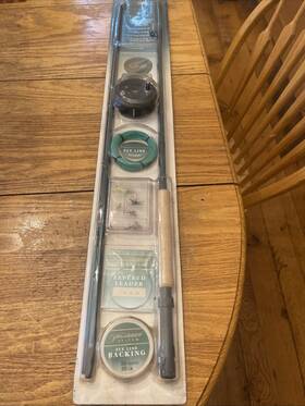Pflueger 043388259844 New Pfykit1 Fly Fishing Starter Kit Rod Reel Line Flies Leader Combo