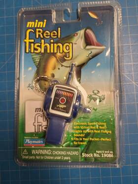 19086 Playmates Mini Reel Fishing Electronic Sport Game Virtual Rod Sounds Pocket