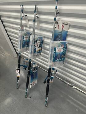 Cmf25p70-2m Shakespeare Catch More Fish Surf/pier Spinning Combo 7 Ft Medium With Tackle