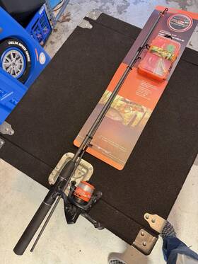 R2f3-spcm Southbend South Bend R2f Kids Spincast Combo Fishing Kit 5 6 Inch Rod W Tackle Orange New