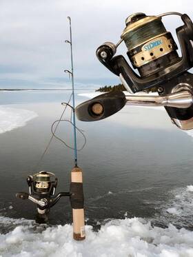Pir-24 St. Croix Ice Rod And Reel Combo Premier Medium Ps250 Pre-spooled