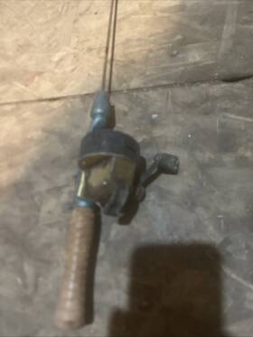 D608 Style Cast Vintage Model 222. 1 Piece 5ft Casting Combo Green Plastic Handle