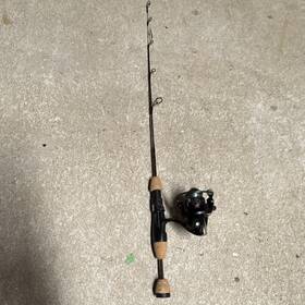 Ugly Stik 01d21cm 28 Inch Medium Heavy Ice Fishing Spinning Combo Left