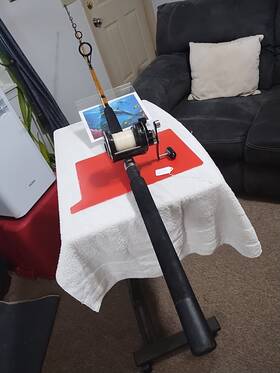 25gls Ugly Stik Trolling Fishing Rod Tiger 7ft Med 20-50lb And Reel Penn
