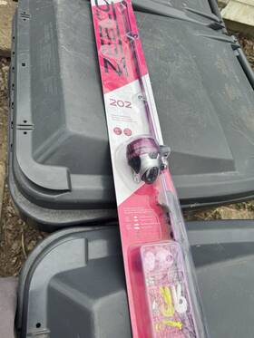 202l562mla.bp4 Zebco 202 Spincast Reel And Fishing Rod Combo 5-foot 6-inch 2-piece