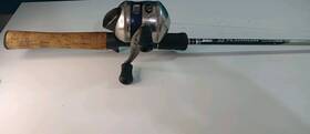 2110452 Zebco Vintage 33 Platinum Spincast 5 Ft 6 M Action Two Pc Rod And Reel Combo