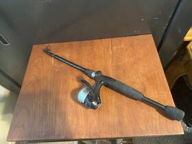 33telmicro Zebco Sales Company Inc. 33 Micro Rh Spincast Telescopic Combo 5 Ultra Light Action Pre-owned