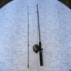 Stc562mh-shm7 Zebco 404 Authentic 5ft 6 Inch Ft 2pc Action Medium Heavy Fishing Rod And Reel