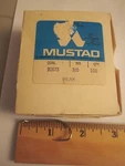 Mustad 92673 # 3/0 Beak Hooks Fishing Box Of 100 Key Brand. Fixed Price $12.99.