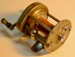 Vintage Pflueger Supreme Classic Level-wind Bait Casting Reel Tested Workswell. Fixed Price $33.00.
