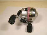 Shakespeare Lady Fishing LADIESSC6 Casting Reel. Fixed Price $7.99.