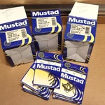 Apprx 100 Mustad Hooks 11 Packs 17X 6/0 4X 3/0 94150 Oshaughnessy. Fixed Price $56.55.