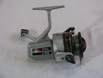 Vtg Daiwa J-12S Spinning Fishing Reel, Korea. Fixed Price $17.95.