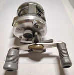 Shimano Corsair Round Baitcast Reel 3 Bearings Rh Retrieve. Fixed Price $37.95.