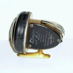 Vintage Wright & Mcgill Stream And Lake 88A Spincast Fishing Reel. Fixed Price $16.99.