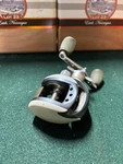 Okuma Reel V-100LXA Left Hand Caster Bearings 6.2.1 Gear Ratio. Fixed Price $31.96.