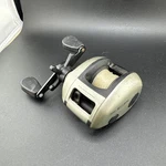 Quantum Cx 200 Baitcast Reel Magnetic Spool Control. Fixed Price $24.75.