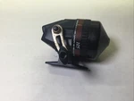 Vtg South Bend 105 Spin Cast Fishing Reel #8 Test.. Fixed Price $9.00.