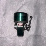 Vintage Daisy Heddon Convertible 185 Casting Reel, Made Usa. Fixed Price $24.99.
