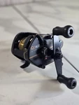Quantum Right-handed QD1420 Graphite Dynamag Zebco Baitcasting Reel. Fixed Price $35.00.