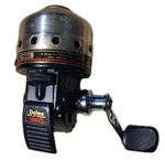 Daiwa Silvercast 208RL Spin Reel. Fixed Price $24.99.