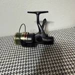 Pre-owned Quantum QL2 Spinning Reel Long Stroke Rear Drag. Fixed Price $15.99.