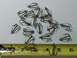 40 Eagle Claw Weedless Bronze Treble Hooks L2879WM Size 6 Free Fast Shipping. Fixed Price $12.99.