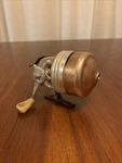 Vintage Shakespeare Wonder Cast Model Fb 1797 Fishing Reel Level Wind Button. Fixed Price $19.99.