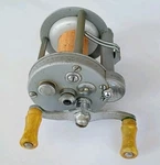 Pflueger Nobby 1963C Baitcasting Fishing Reel Satin Finish 1950S Bakelite. Fixed Price $30.00.