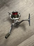 Shakespeare Spinning Reel S250 Fishing. Fixed Price $15.00.
