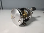 Abu Garcia Ambassadeur 5500 CL3 Baitcaster Reel Sweden Gold Spool 5.3:1. Fixed Price $59.99.