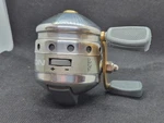 South Bend "proton" Closed Face Spincast Reel Adjustable Drag Anti-reverse. Fixed Price $11.99.