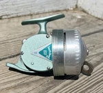 Vintage South Bend Model 88 Spin Cast Reel Fishing Metal. Fixed Price $19.99.