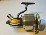 Vintage Fin-nor No. 4 Gar Wood Jr Spinning Fishing Reel Miami Florida. Fixed Price $280.00.