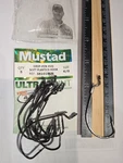 Mustad Ultra Point Hooks Grip Pin Kvd Soft Plastics Bass 38101BLN 6/0. Fixed Price $11.50.