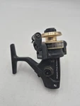 Vintage Zebco Quantum Qss 2 Spin/cast Fishing Reel 1986 - Vgc. Fixed Price $14.98.