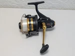 Penn 550SSG Vintage Spinning Fishing Reel Made Usa Saltwater Classic. Fixed Price $69.99.