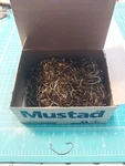 Nos Mustad Hooks Size 8 1000 In Box Nice Little. Fixed Price $12.00.
