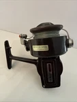 Daiwa 7700A Vintage Sea Fishing Reel. Beach Caster Made Japan. Fixed Price $29.97.