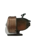 Vintage 1917-A Vanguard Spinning Fishing Reel Utica New York Metal Made Usa. Fixed Price $27.00.