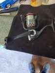 Shakespeare Gx 250 Gear Ratio 5.1:1. 12 Pound 280 Yrds 14 215 17.... Fixed Price $42.00.