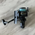 Shimano R1000-IX1000R Spin/cast Fishing Reel. Fixed Price $20.00.