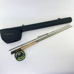 White River Fly Rod Synch 9'/5WT/4PC 905-4 With Reel And Case ***read***. Fixed Price $69.77.