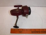 Vintage Gladding South Bend 630 Spinning Fishing Reel. Spins.. Fixed Price $35.00.