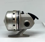 Vintage Daiwa Silvercast 212RL Spincast Closed Face Reel Japan. Fixed Price $19.45.