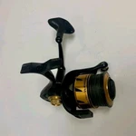 Penn Spinfisher Vi SSV4500BLS Spinning Reel Black Gold Both Hand Retrieve. Fixed Price $99.99.